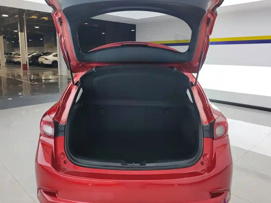 Mazda 3 Axela 2017