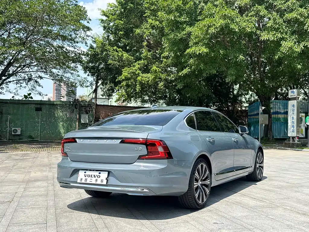 Volvo S90 2021 — фото 22