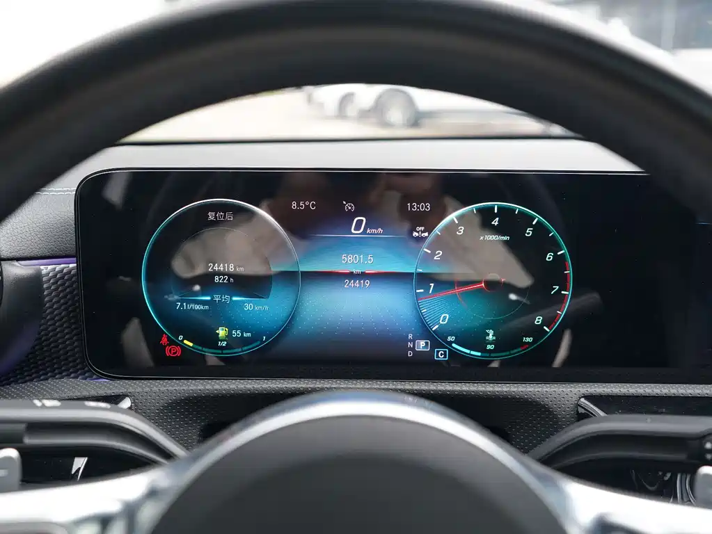 Mercedes-Benz A-Class 2023 — фото 16