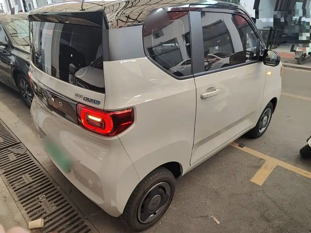 Wuling Hongguang MINIEV 2022
