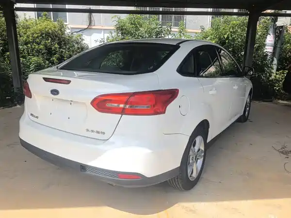 Ford Focus 2015