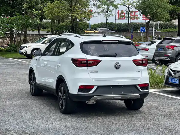 MG ZS 2017