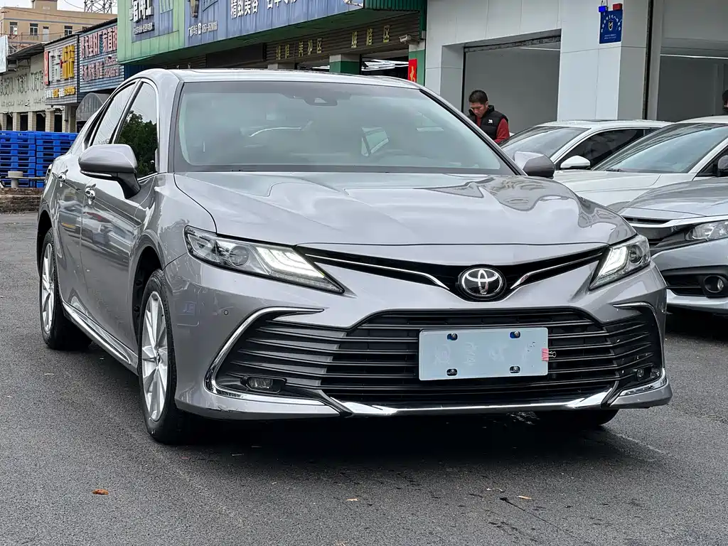 Toyota Camry 2023