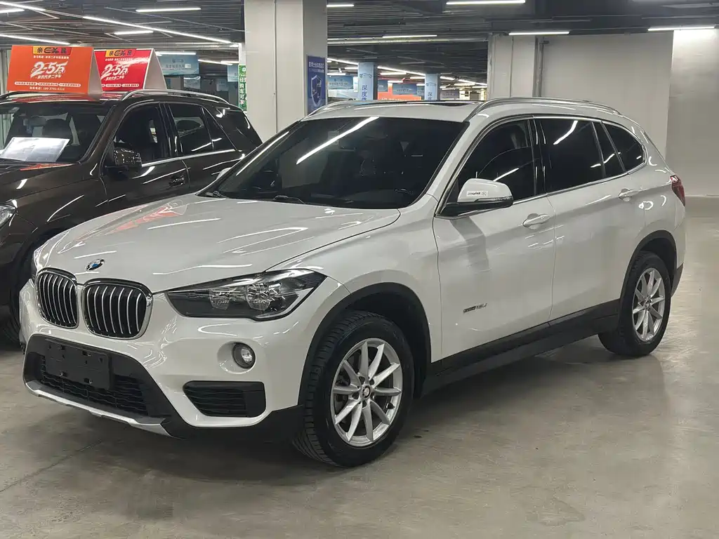 BMW X1 2018 — фото 15