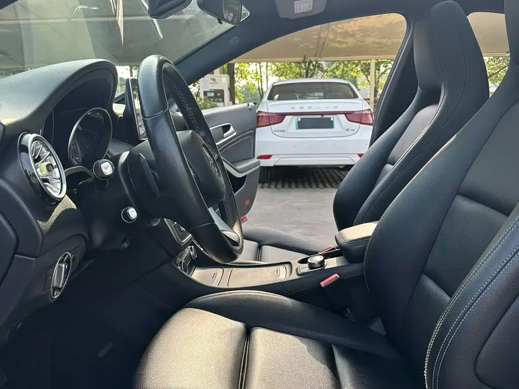 Mercedes-Benz CLA 2017 — фото 4