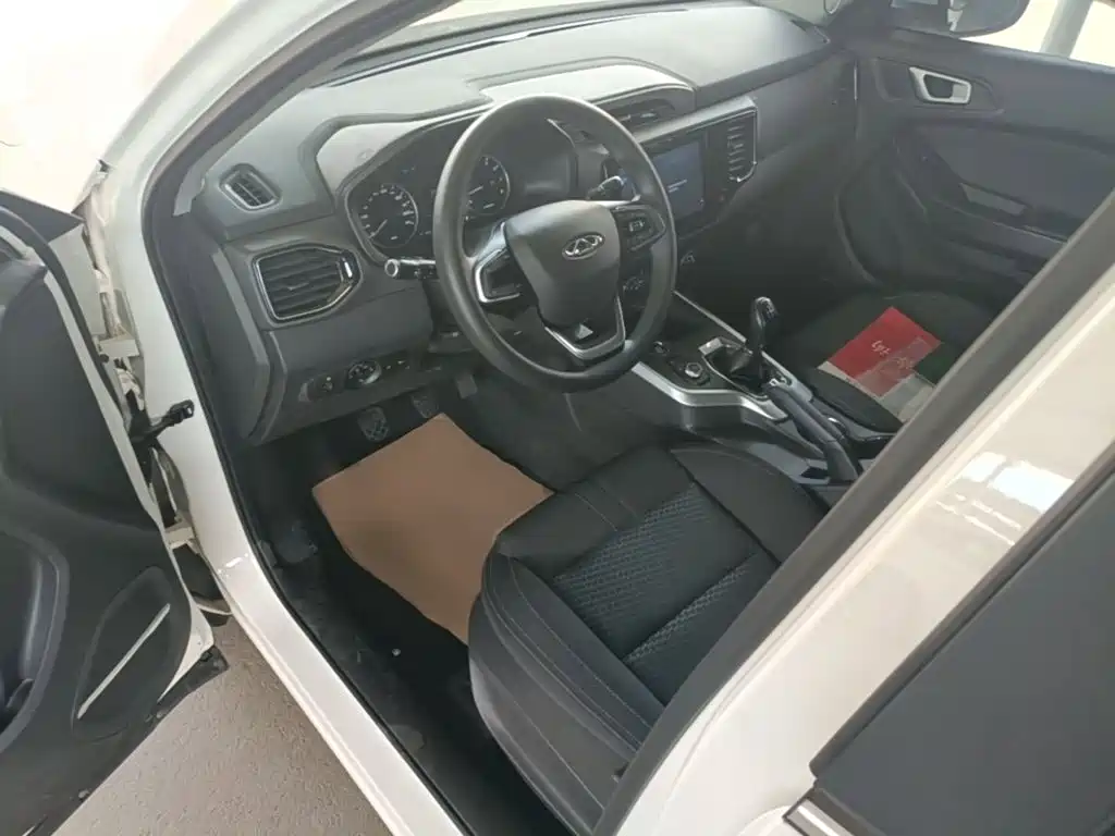 Chery Tiggo 5x 2020 — фото 16