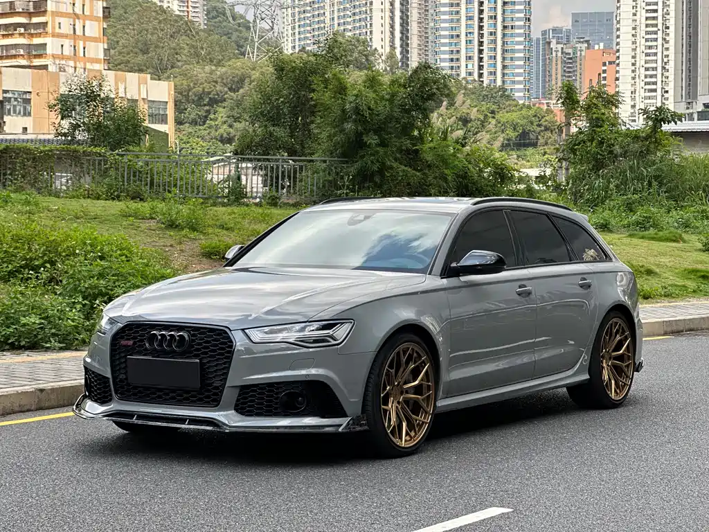 Audi RS 6 2017 — фото 2