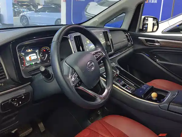 GAC Trumpchi M8 2022