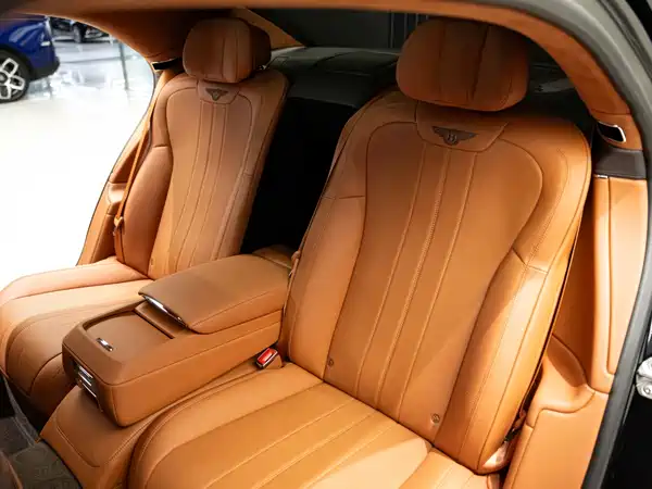 Bentley Flying Spur 2021