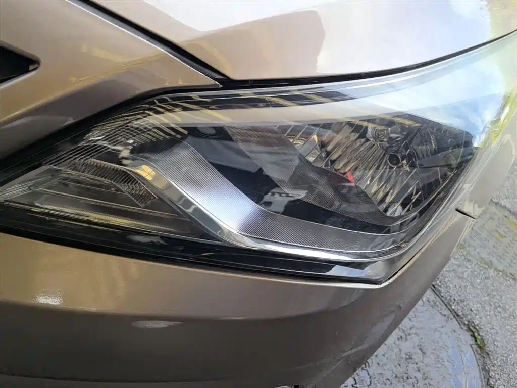 Hyundai Verna 2016 — фото 24