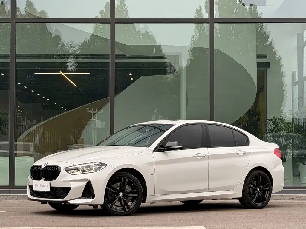 BMW 1 Series 2023