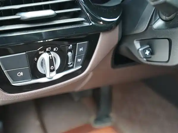 BMW 5 Series 2022