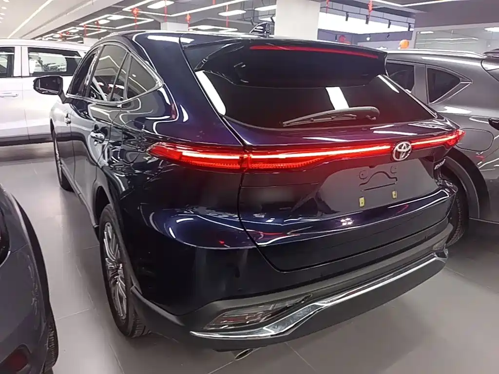 Toyota Harrier 2023 — фото 5
