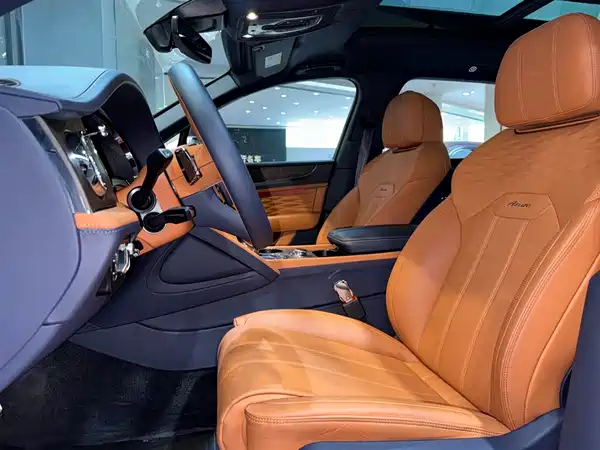 Bentley Bentayga 2023