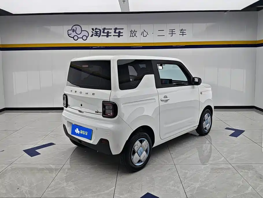 Geely Galaxy Panda 2023