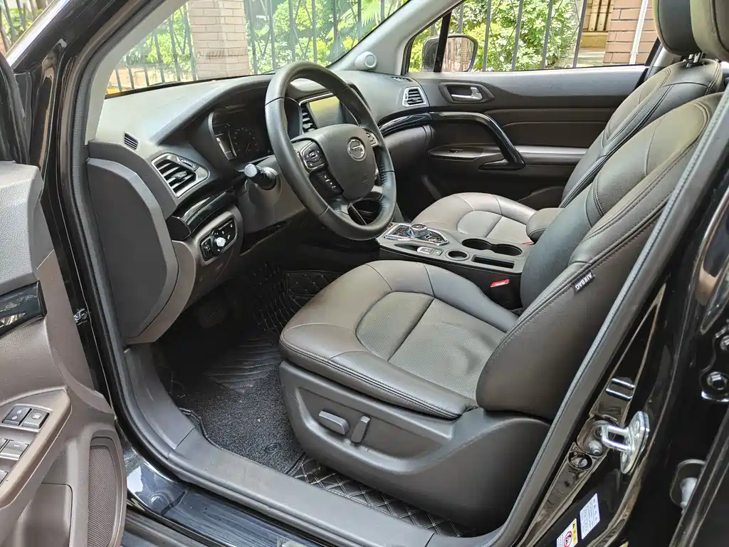 GAC Motor GS4 Hybrid 2019 — фото 10
