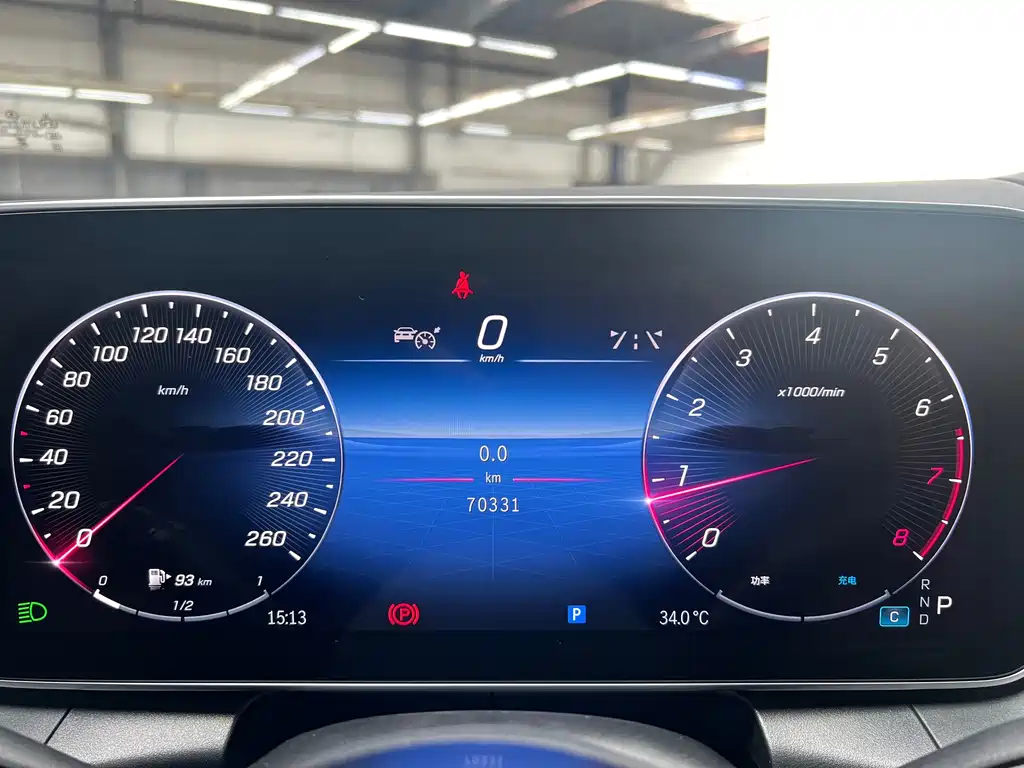 Mercedes-Benz GLC 2023