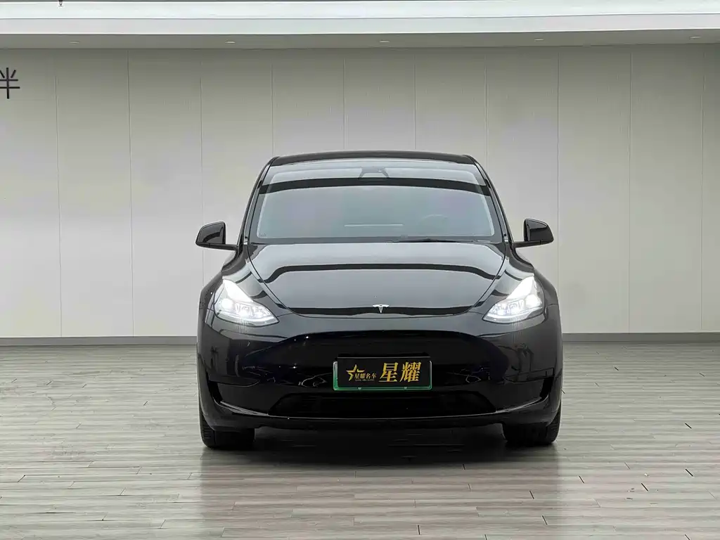 Tesla Model Y 2023 — фото 3