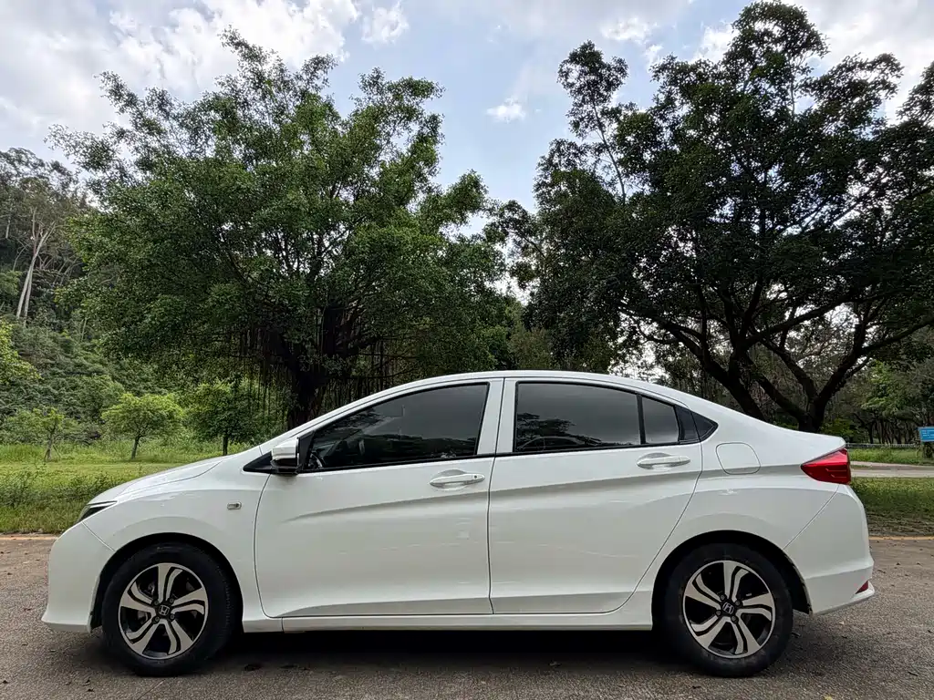 Honda City 2018 — фото 4