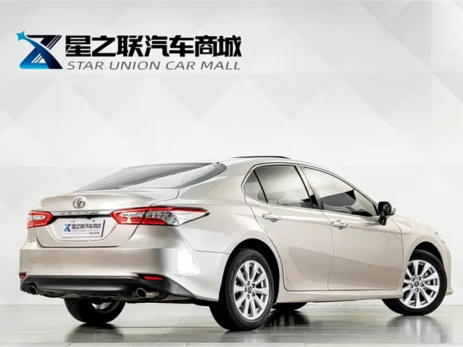 Toyota Camry 2018