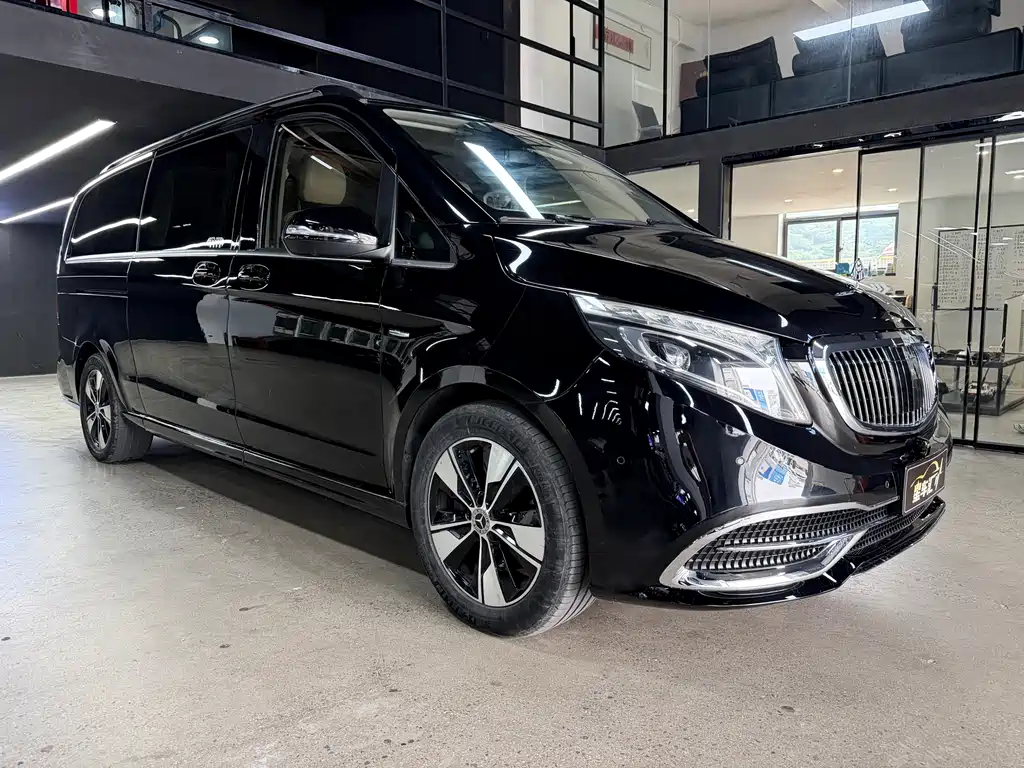 Mercedes-Benz V-Class 2019 — фото 3