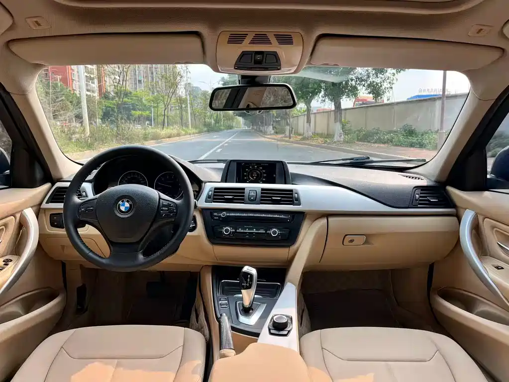 BMW 3 Series 2015 — фото 9