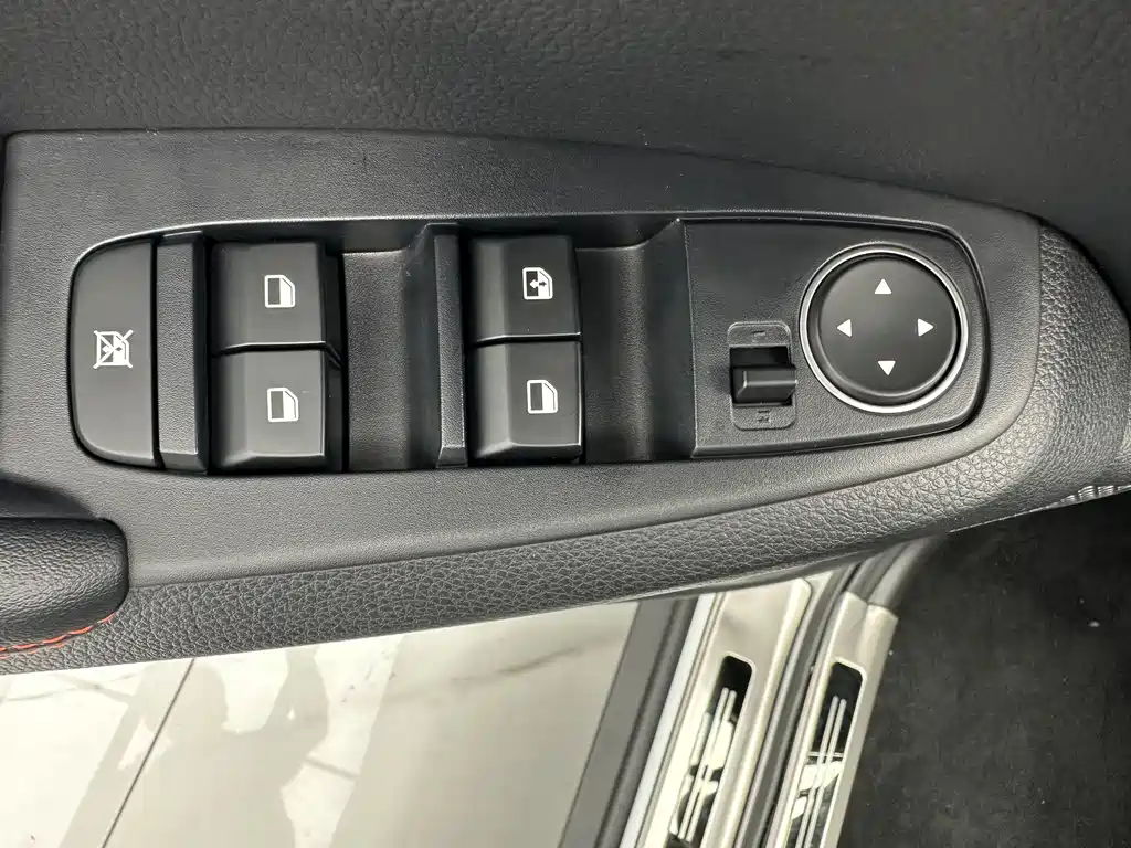 Kia KX3 2022 — фото 12