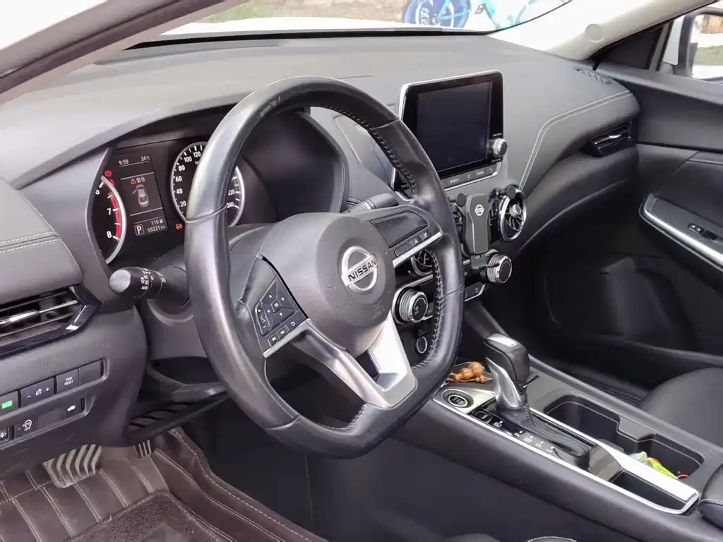 Nissan Sylphy 2019 — фото 10