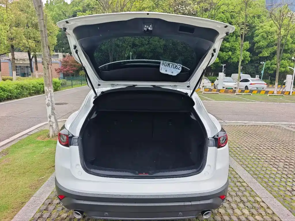 Mazda CX-4 2022