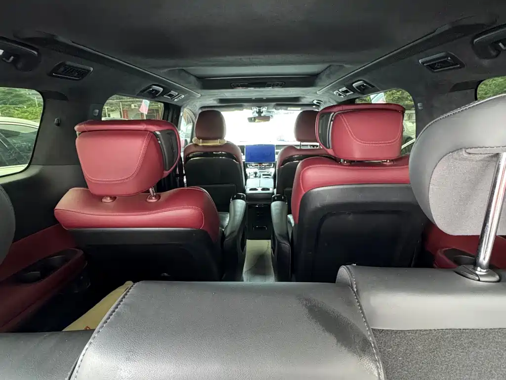 GAC Motor Trumpchi M8 2023 — фото 22