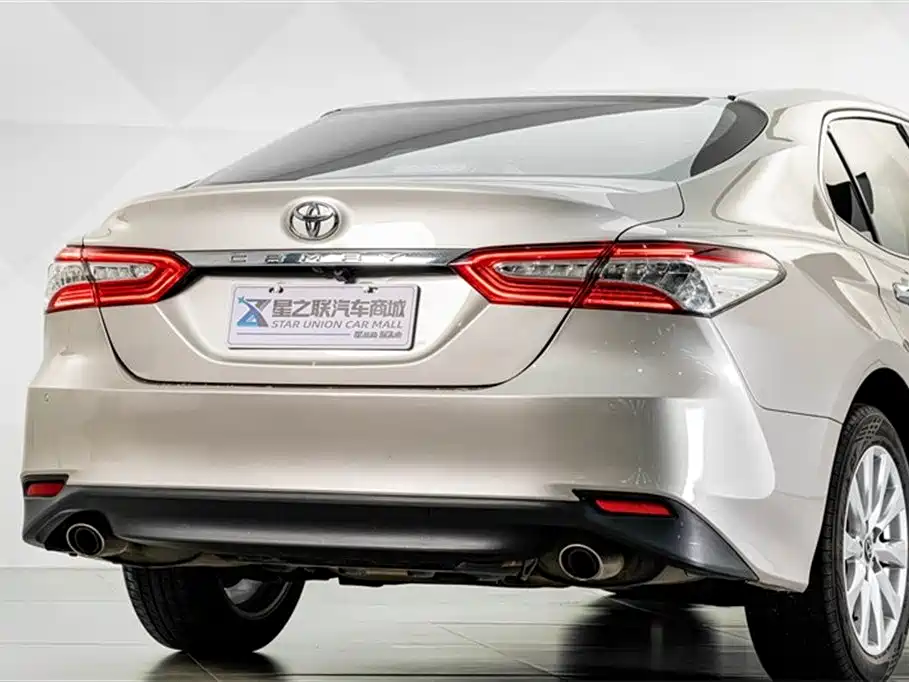 Toyota Camry 2018