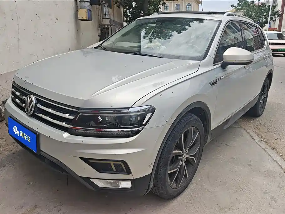 Volkswagen Tiguan L 2019 — фото 1