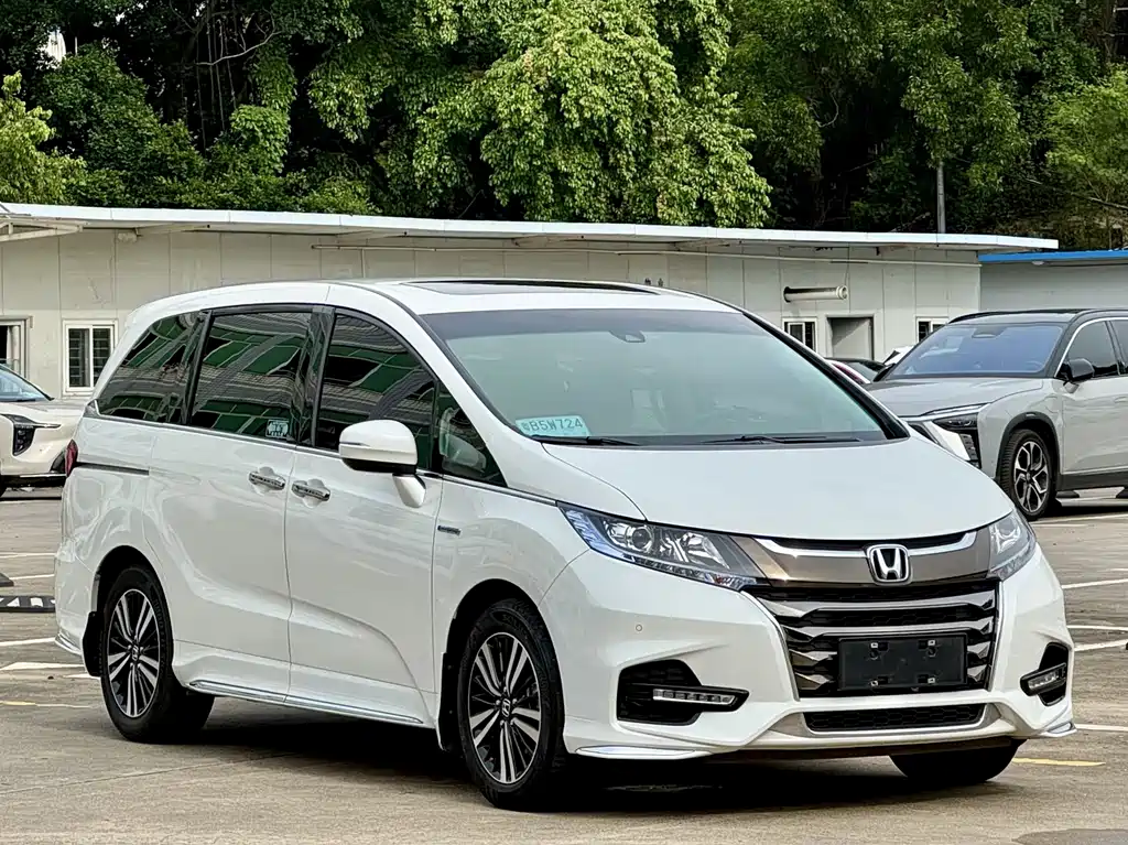 Honda Odyssey 2021 — фото 3