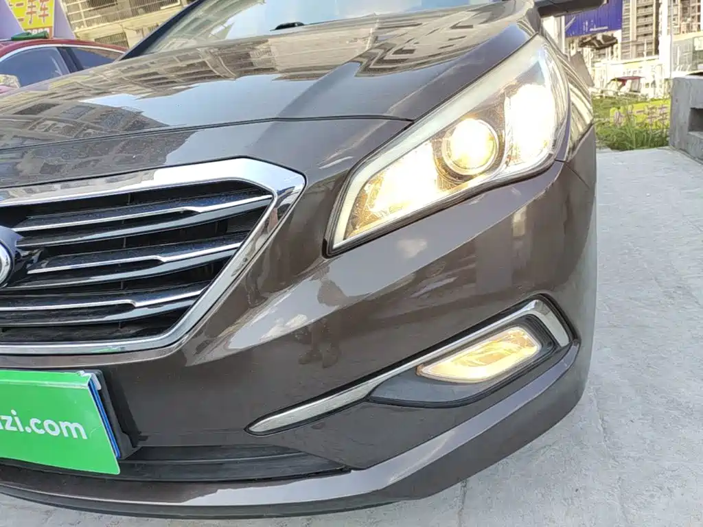 Hyundai Sonata 2016 — фото 24