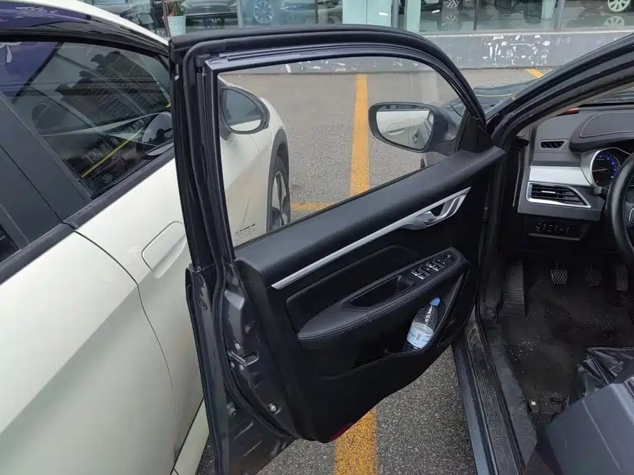 Geely Vision 2019