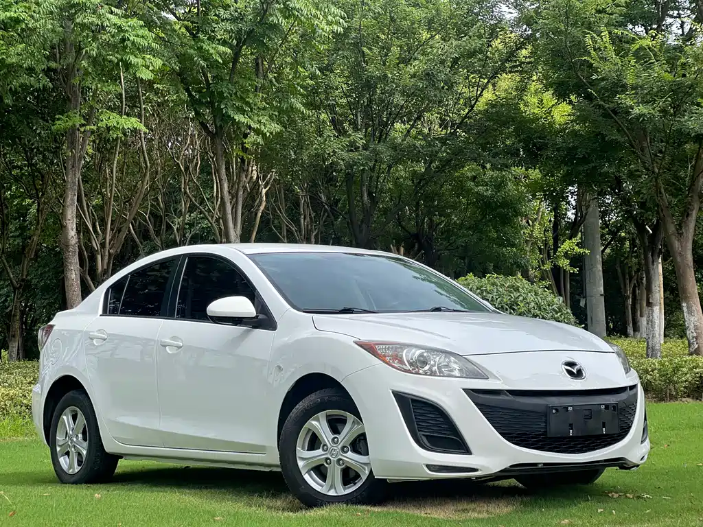 Mazda 3 Xingcheng 2014 — фото 14