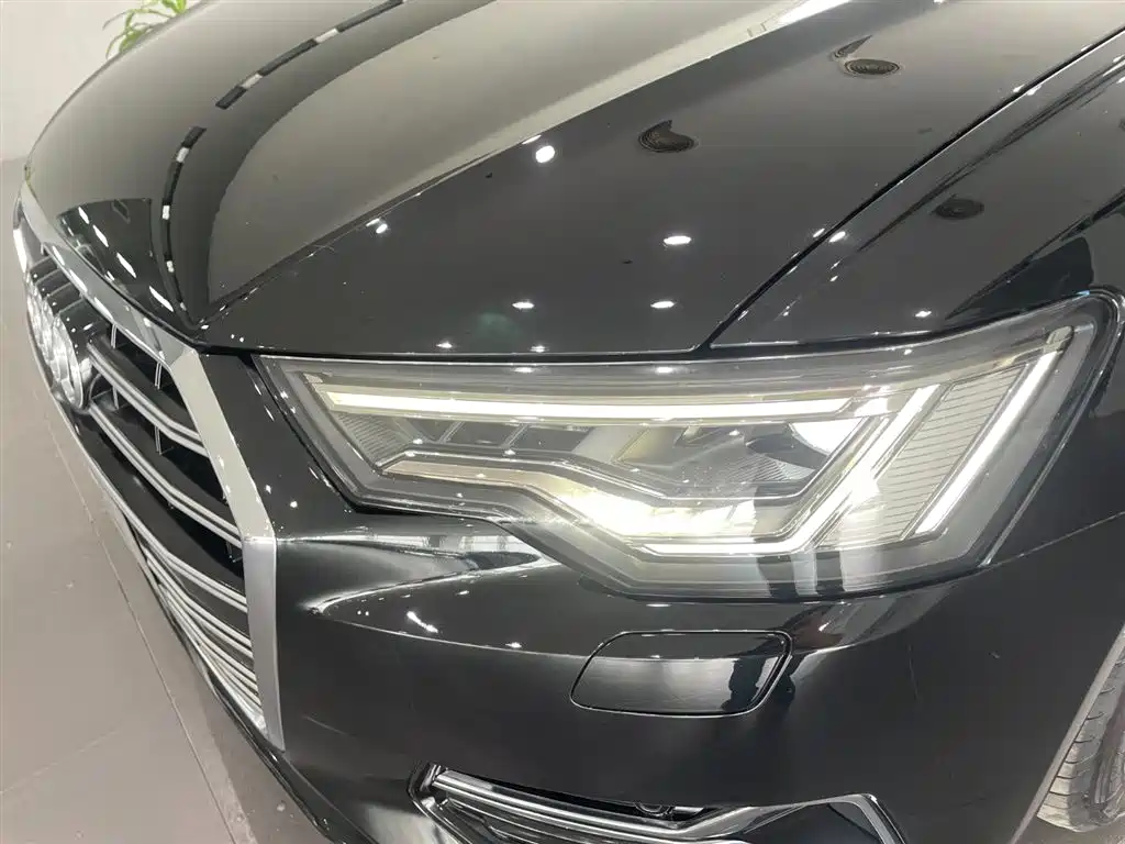 Audi A6L 2023 — фото 5