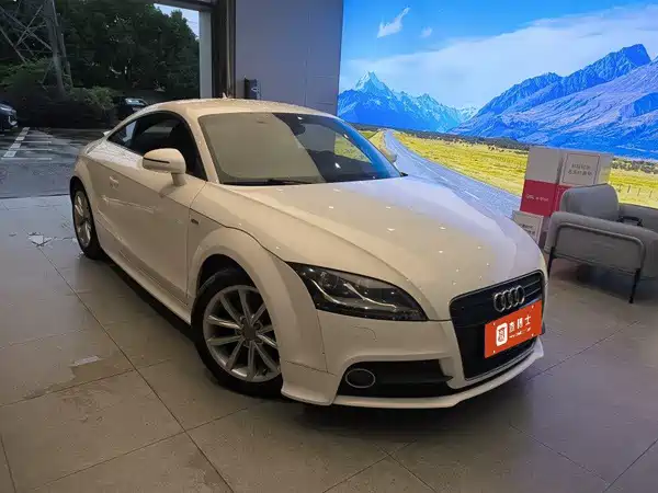 Audi TT 2014