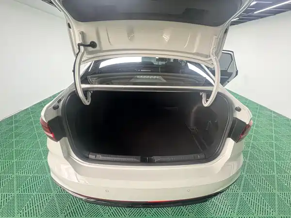 Volkswagen Lavida 2023