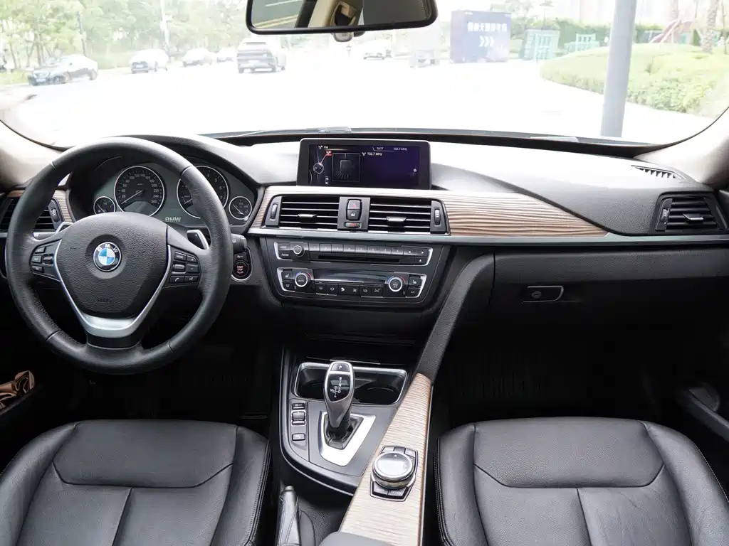 BMW 3 Series GT 2014 — фото 7