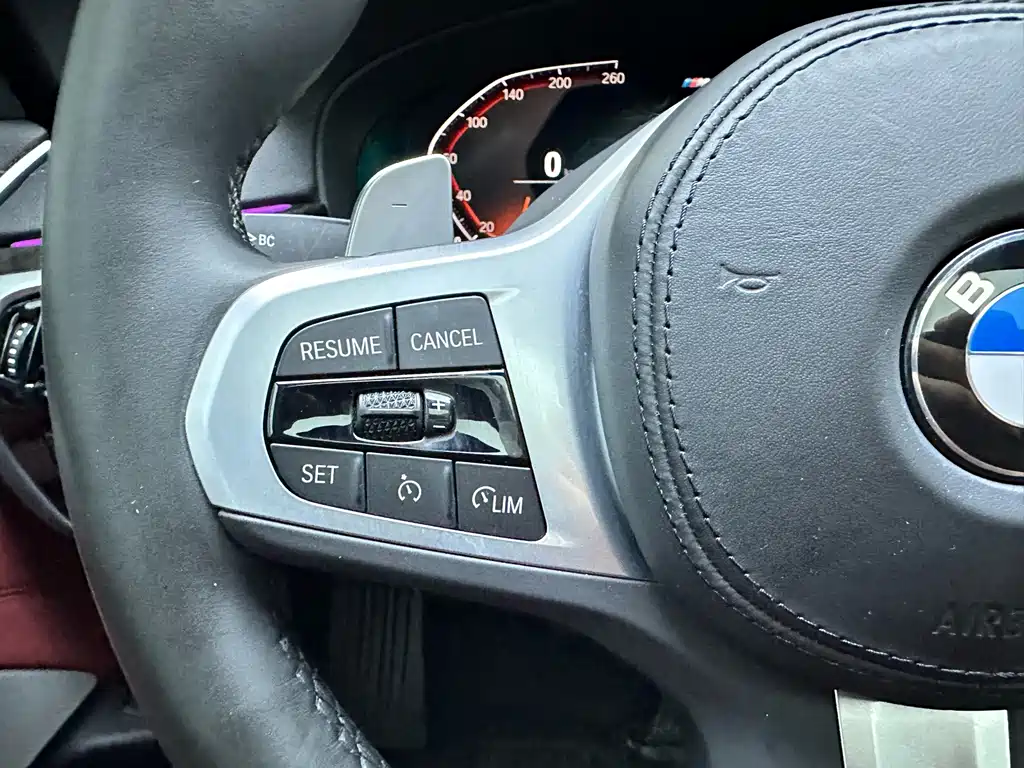 BMW 5 Series 2022 — фото 13