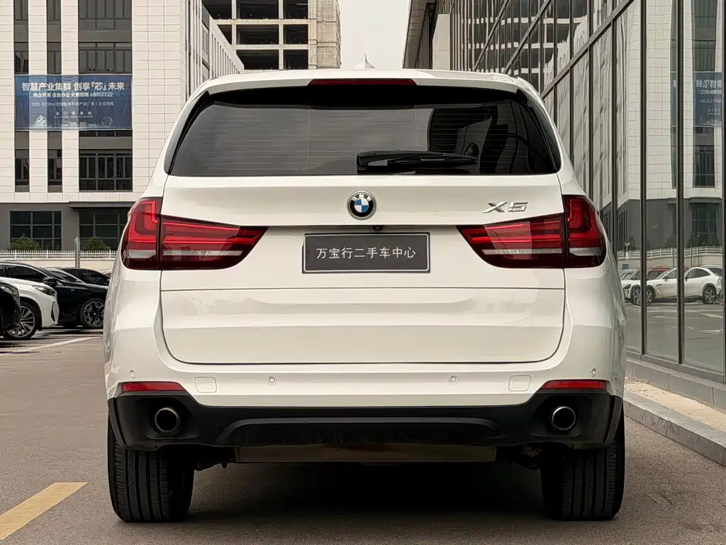 BMW X5 2018 — фото 23