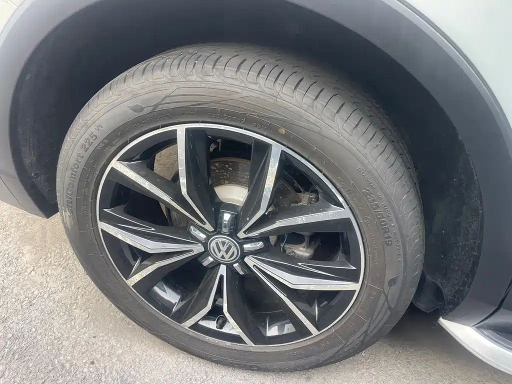 Volkswagen Tiguan L 2019 — фото 17