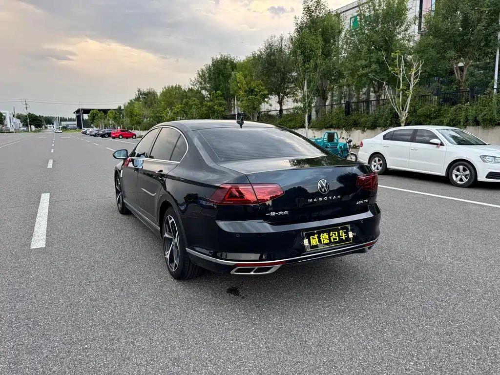 Volkswagen Magotan 2023