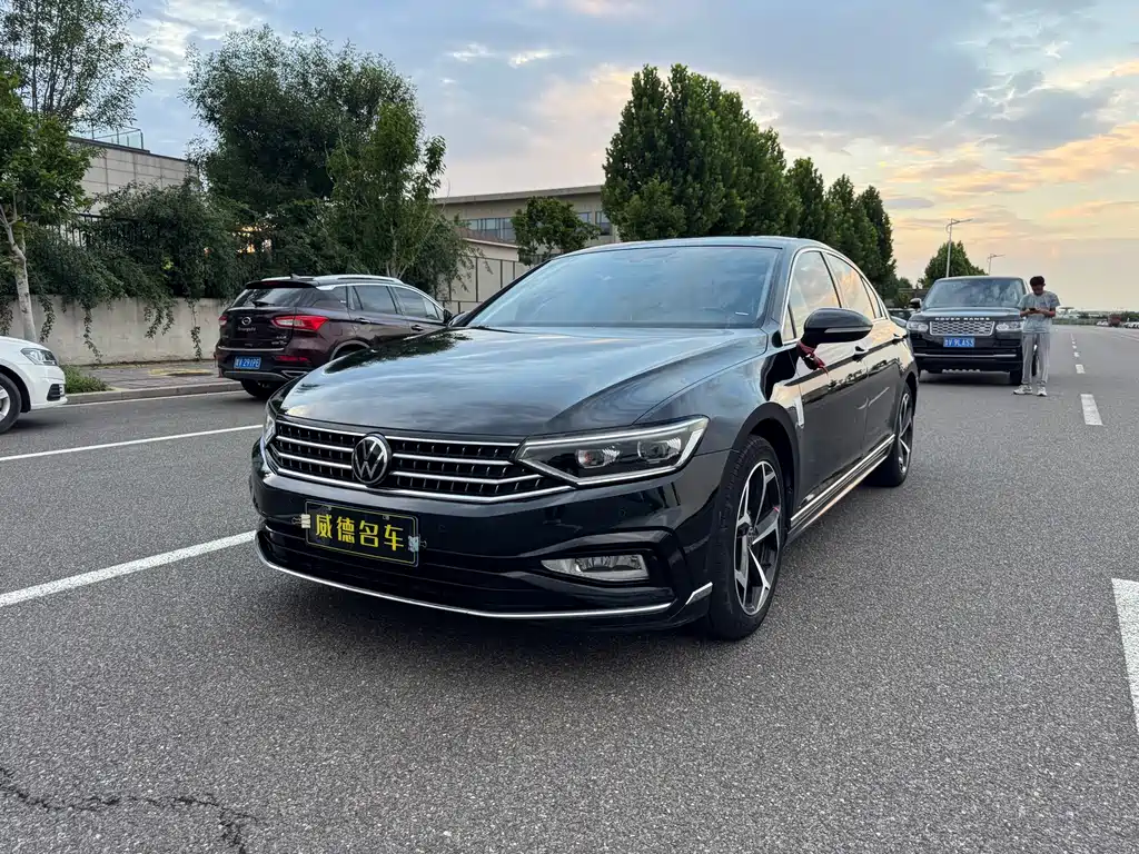 Volkswagen Magotan 2023