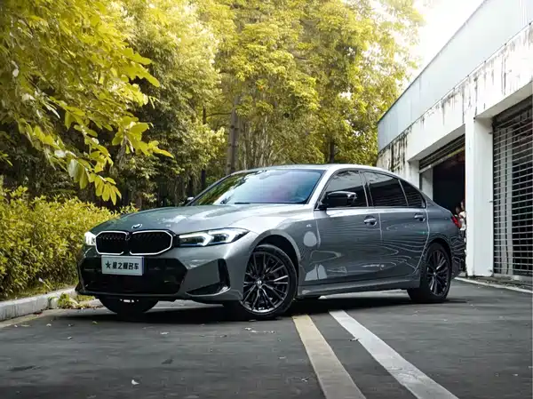 BMW 3 Series 2023