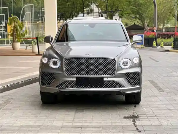 Bentley Bentayga 2022