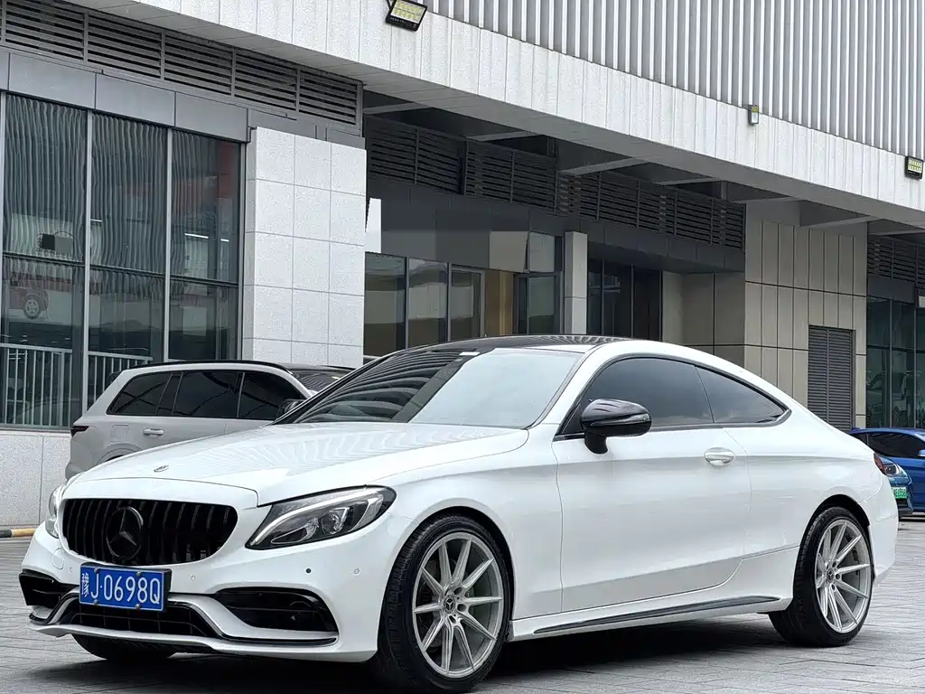 Mercedes-Benz C-Class 2016