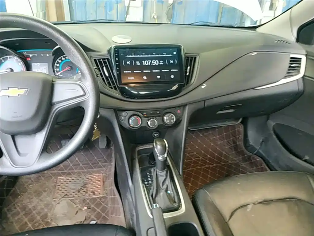 Chevrolet Cavalier 2019 — фото 13