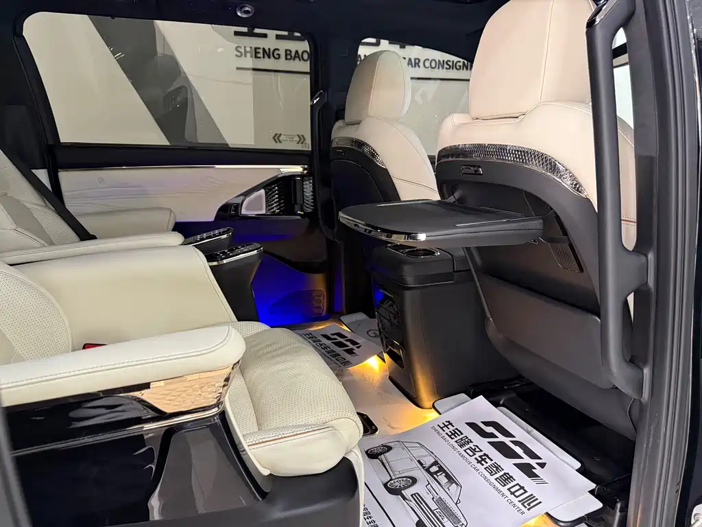 GAC Motor Trumpchi M8 2023 — фото 12